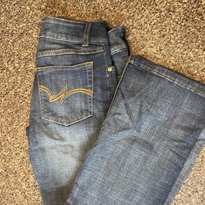 Bootcut jeans